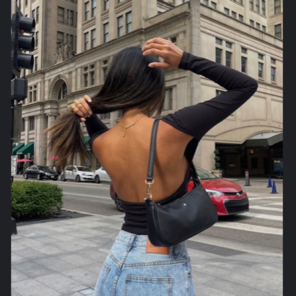 Backless Top